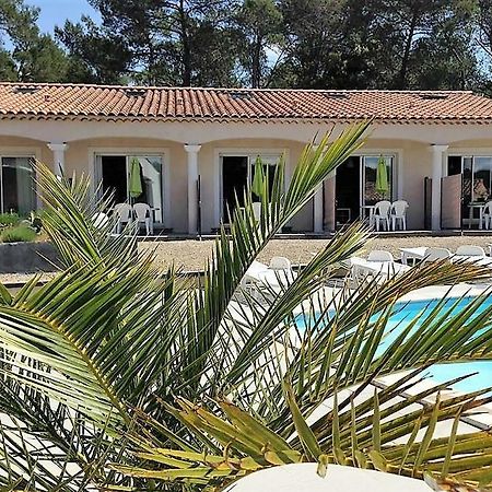 Villa Des Soleils Sillans-la Cascade Exterior photo